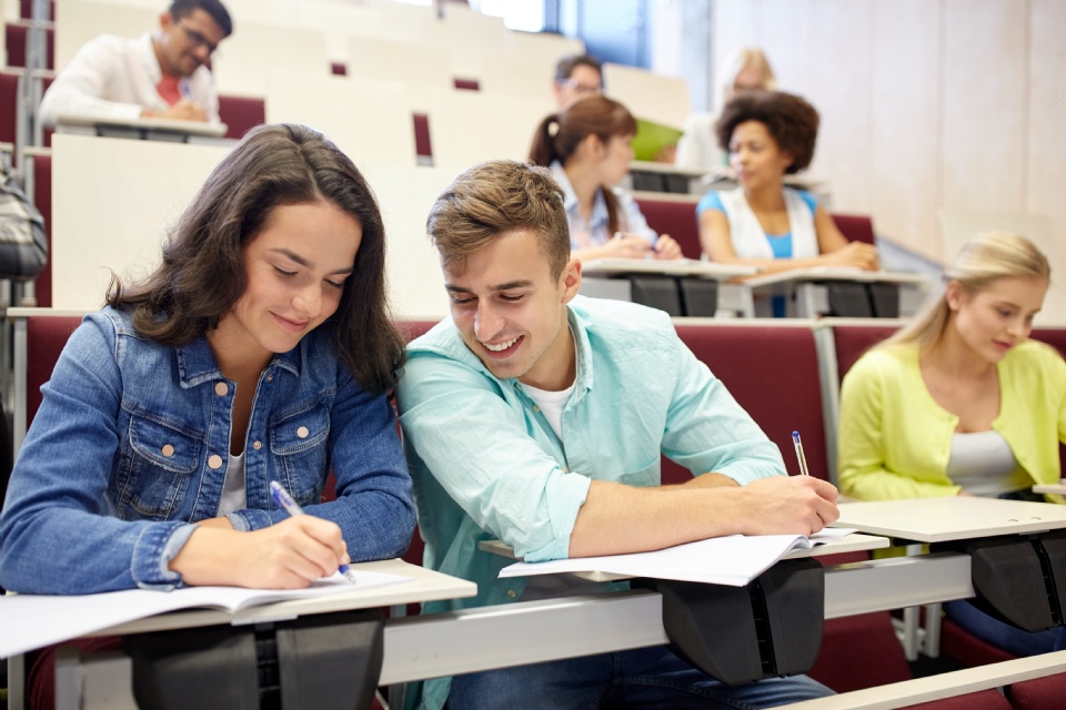Démystifier le décrochage scolaire | Laval en Famille Magazine | Magazine locale Familiale Démystifier le décrochage scolaire | Laval en Famille Magazine | Magazine locale Familiale