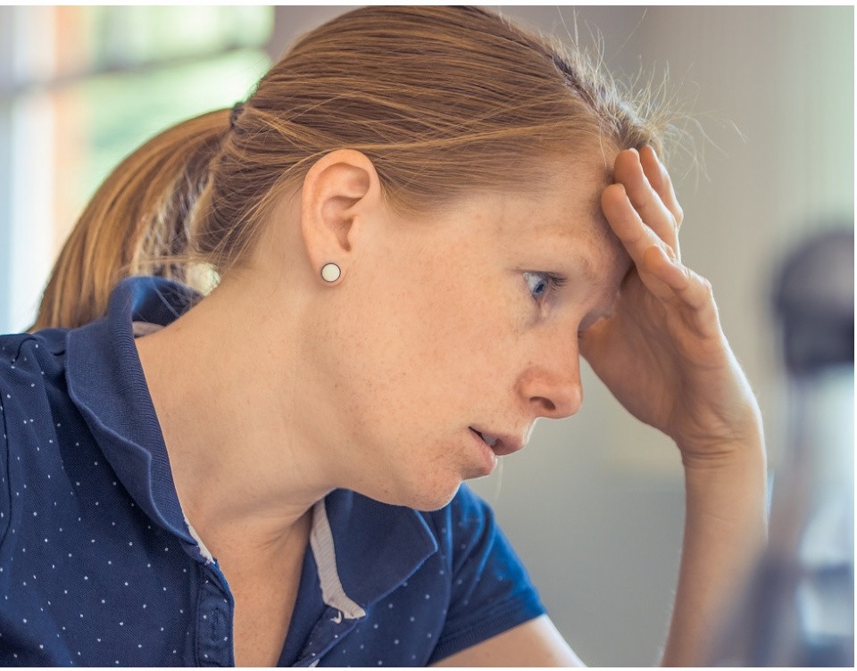 Travailler et s’occuper d’un proche : pas toujours évident! | Laval en Famille Magazine | Magazine locale Familiale Travailler et s’occuper d’un proche : pas toujours évident! | Laval en Famille Magazine | Magazine locale Familiale