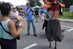 Comment la Fte de Quartier Saint-Bruno sensibilise-t-elle  la maladie dAlzheimer ?