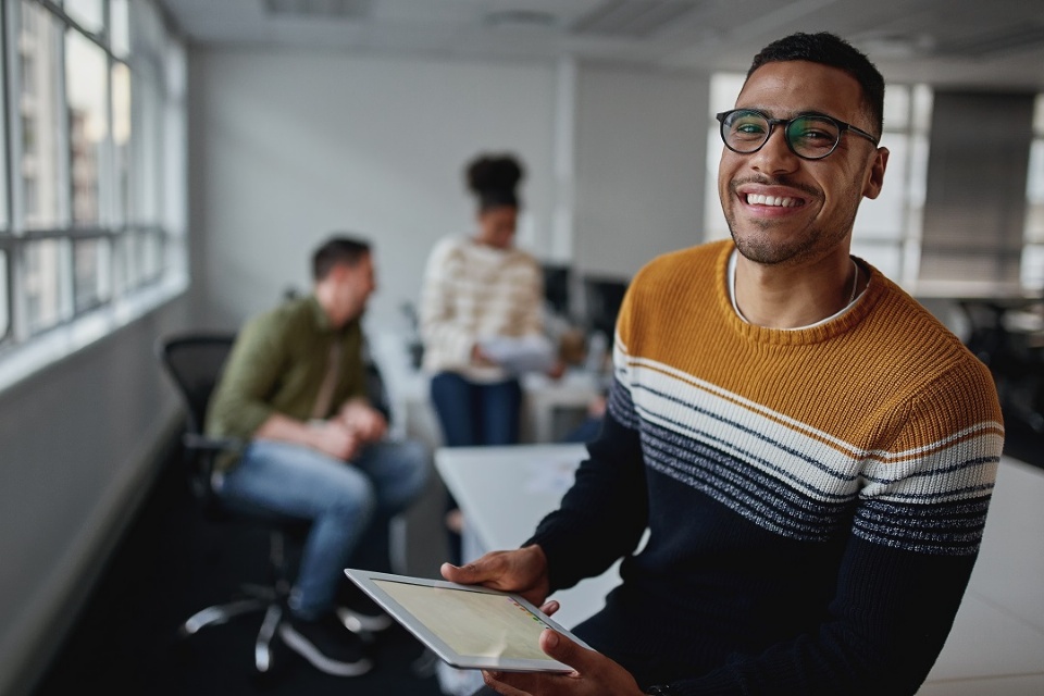 Comment accueillir une personne immigrante dans votre entreprise | Laval Families Magazine | Laval's Family Life Magazine Comment accueillir une personne immigrante dans votre entreprise | Laval Families Magazine | Laval's Family Life Magazine