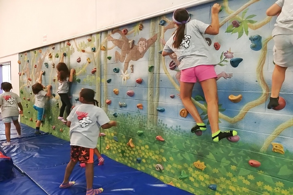 La Parentèle de Laval, un organisme au service des familles | Laval en Famille Magazine | Magazine locale Familiale La Parentèle de Laval, un organisme au service des familles | Laval en Famille Magazine | Magazine locale Familiale