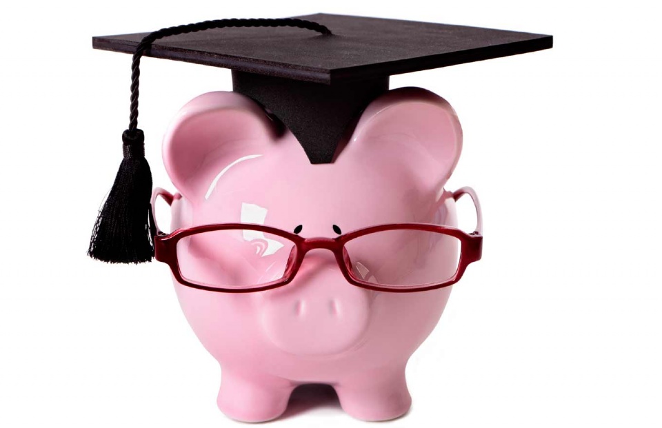 For a financially sound student life | Laval Families Magazine | Laval's Family Life Magazine For a financially sound student life | Laval Families Magazine | Laval's Family Life Magazine