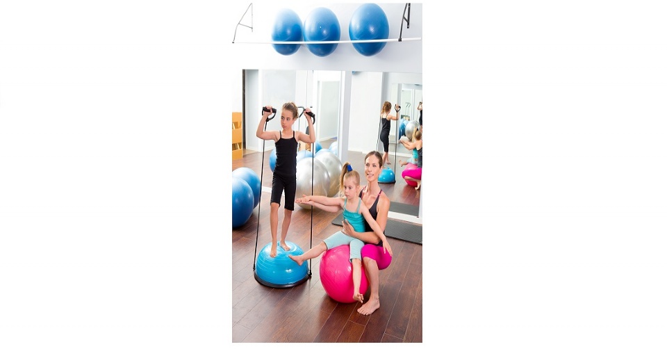 La musculation chez les adolescents : risquée ou bénéfique ? | Laval en Famille Magazine | Magazine locale Familiale La musculation chez les adolescents : risquée ou bénéfique ? | Laval en Famille Magazine | Magazine locale Familiale